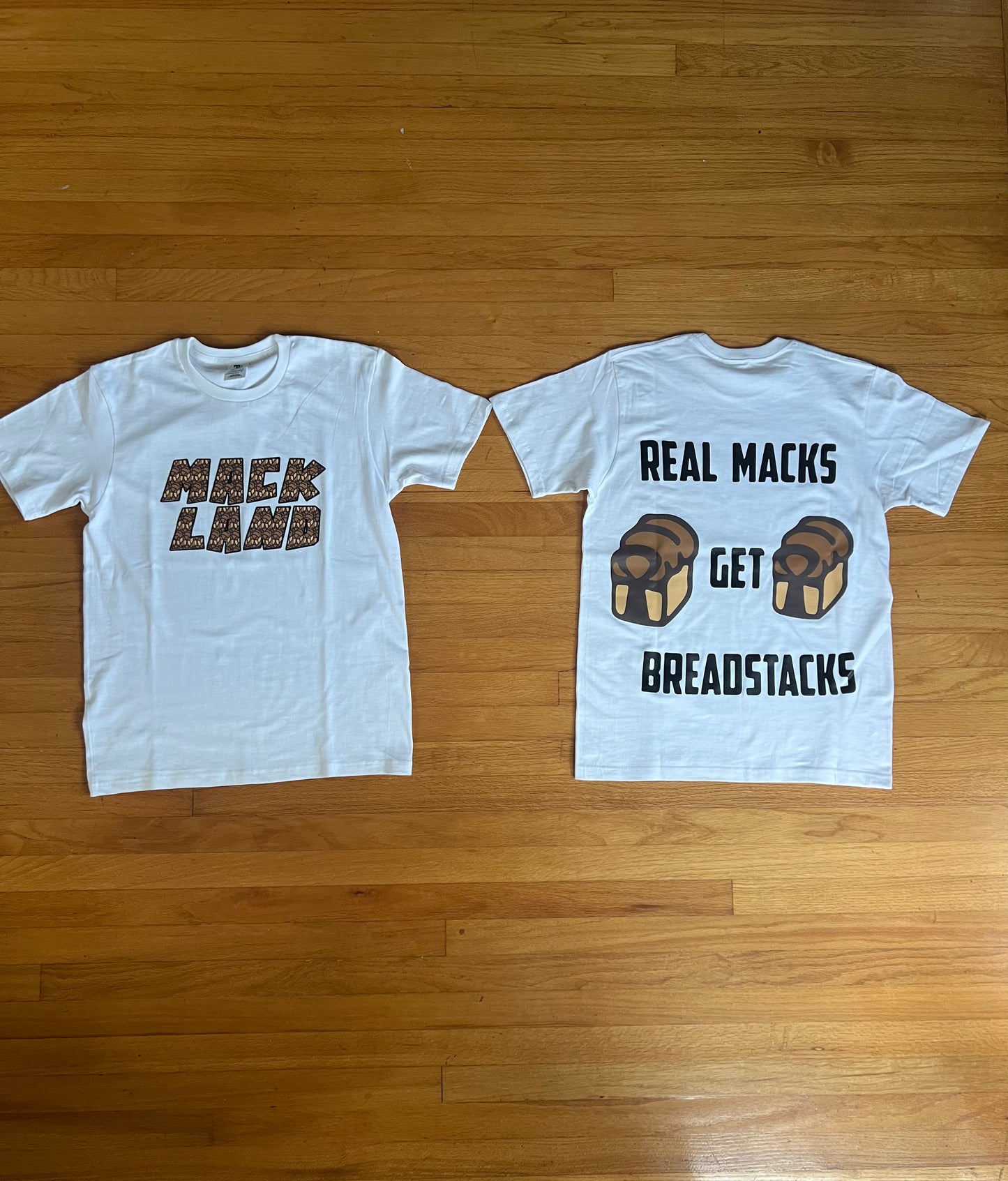MACK LAND REAL MACKS GET BREADSTACKS TEE