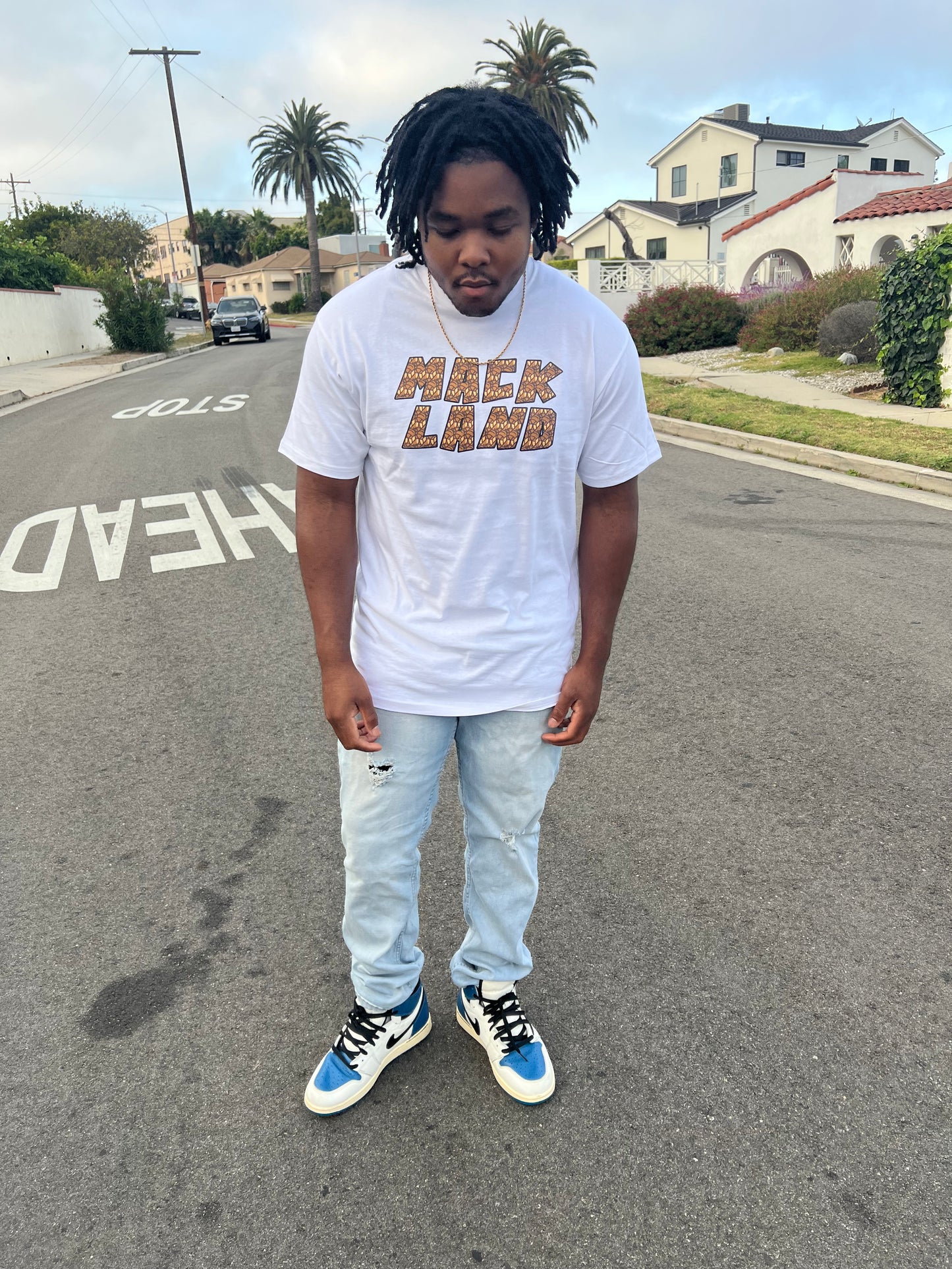 MACK LAND REAL MACKS GET BREADSTACKS TEE